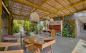 Kuarasy Pousada De Charme Japaratinga